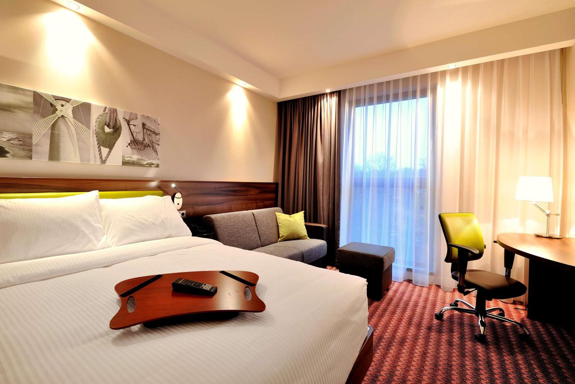 Hotel Hampton By Hilton Świnoujście Exterior foto